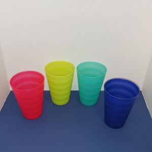Tupperware Impressions 16-oz./500 mL  Tumblers Set of 4 NWOT